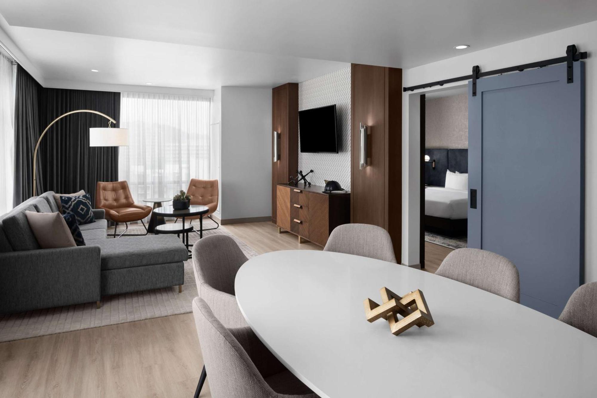 Hotel West & Main Conshohocken, Tapestry Collection Hilton Dış mekan fotoğraf